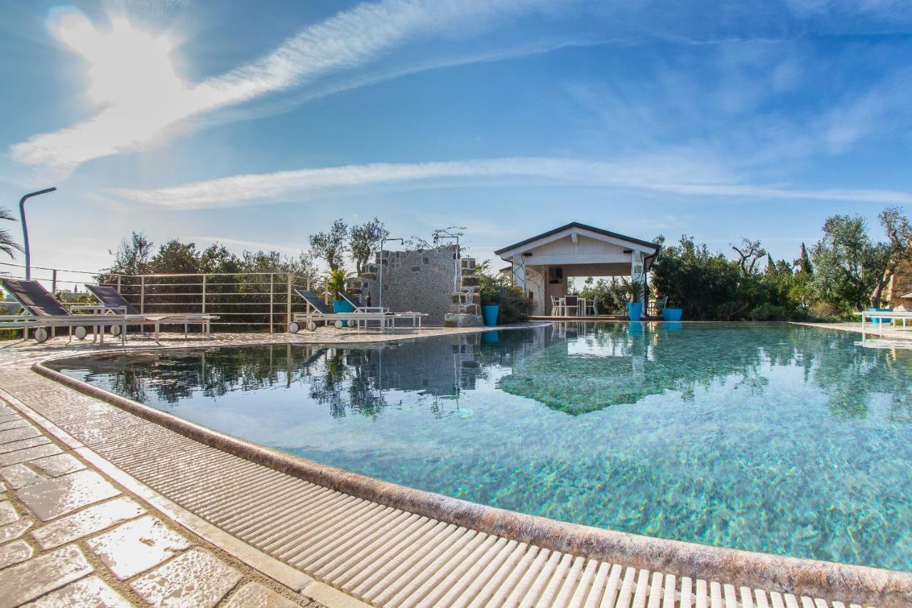 Trulli Altomare Villa อัลลิสเต ภายนอก รูปภาพ
