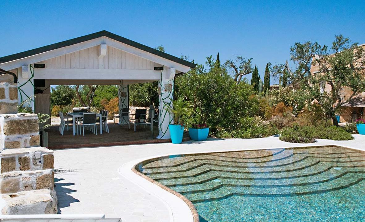 Trulli Altomare Villa อัลลิสเต ภายนอก รูปภาพ